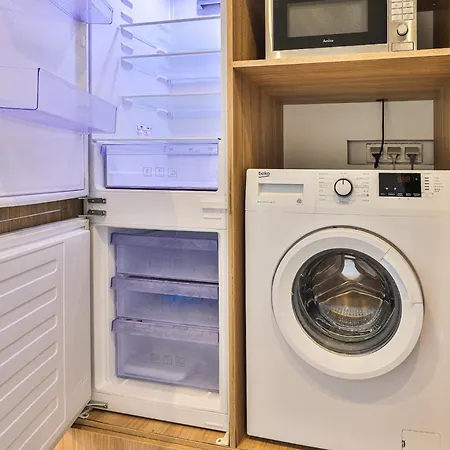 Slawinska 6 By Perfect 510 & 511 アパート *