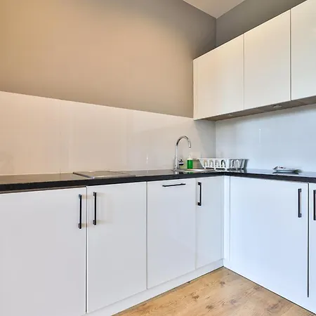 Slawinska 6 By Perfect 510 & 511 アパート *